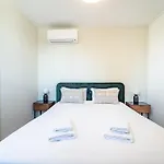 On The Square Flat - Center By House And People Appartement Braga