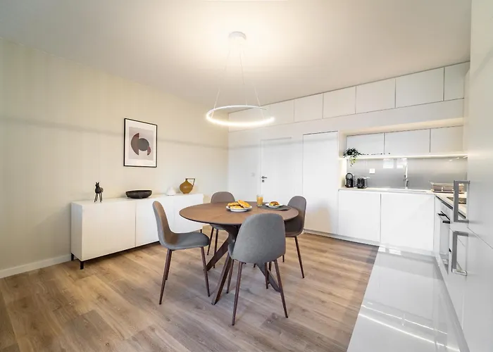 On The Square Flat - Center By House And People Apartamento