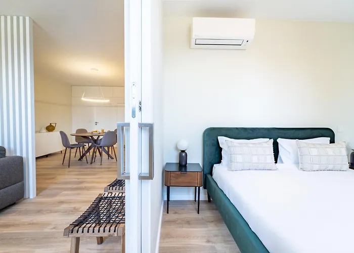 On The Square Flat - Center By House And People Braga